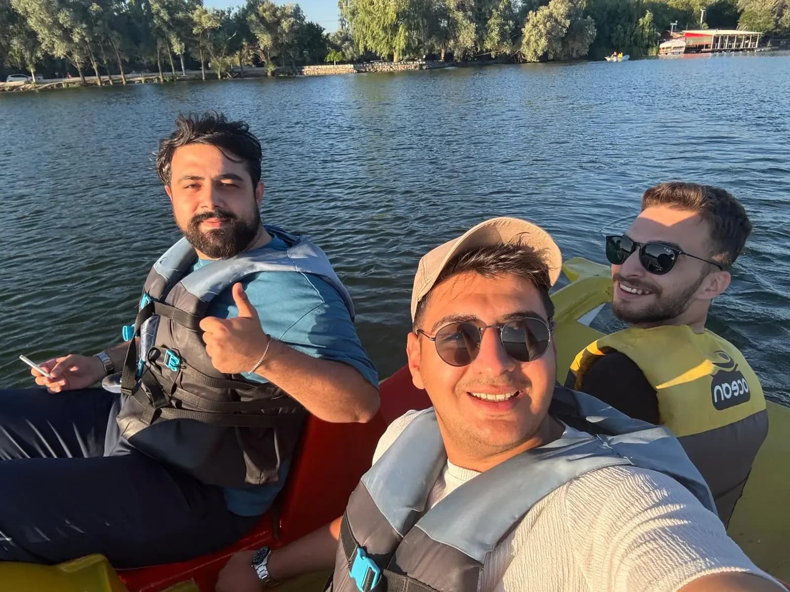 Şirket içi ekip kahvaltısı ve sohbet