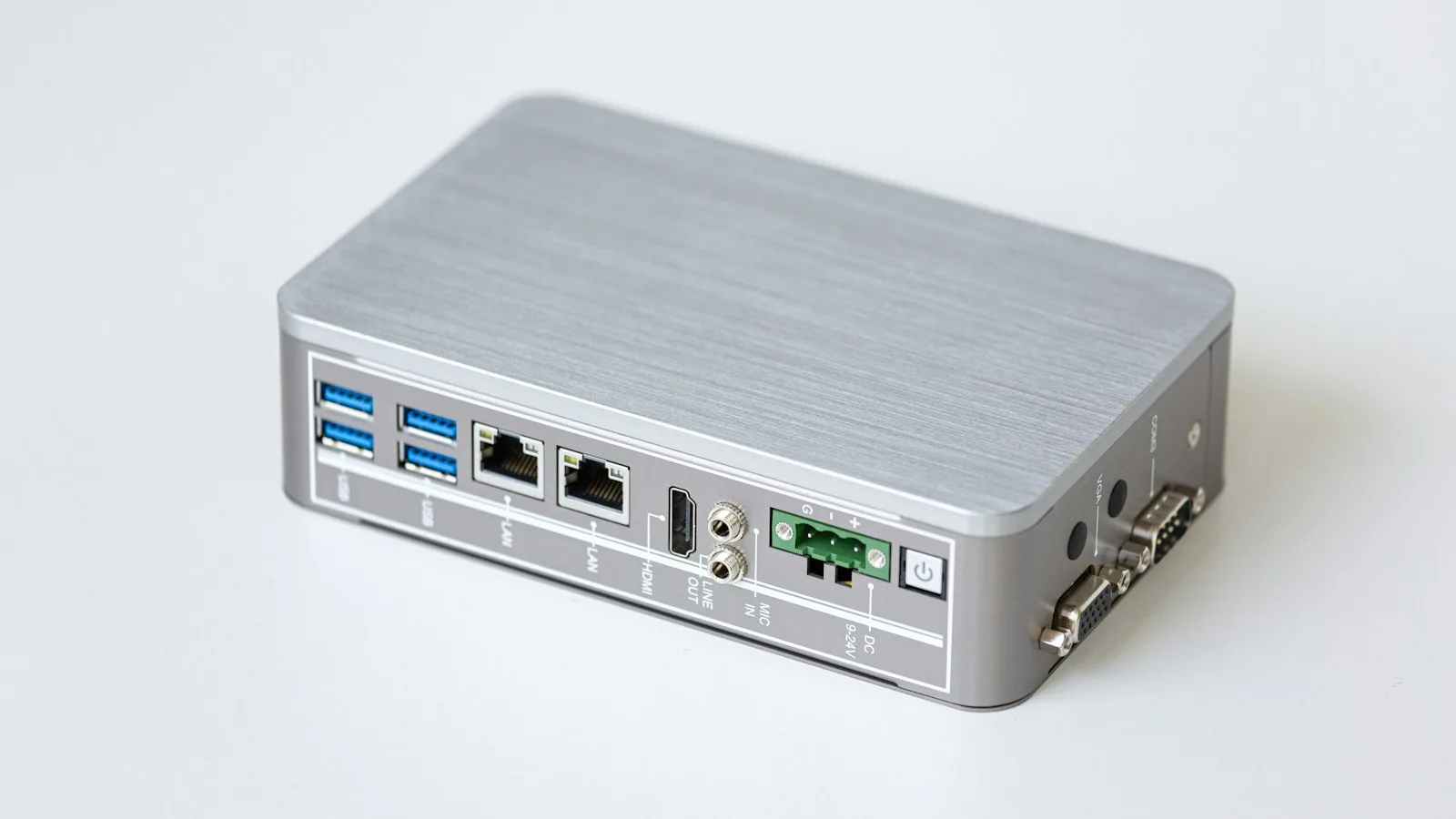 Endüstriyel IoT edge cihazı — Niğde soğuk hava depolarında sıcaklık ve nem sensörlerinden veri toplayan ağ geçidi