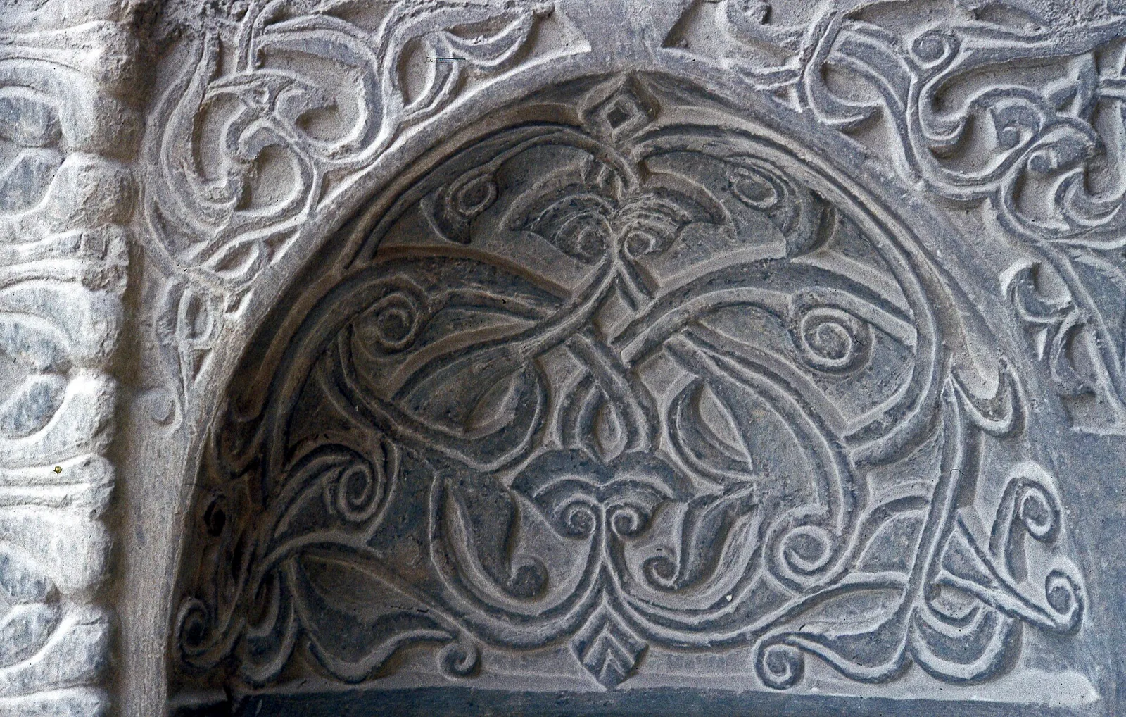Tokat Gök Medrese'nin Selçuklu dönemi taç kapısı